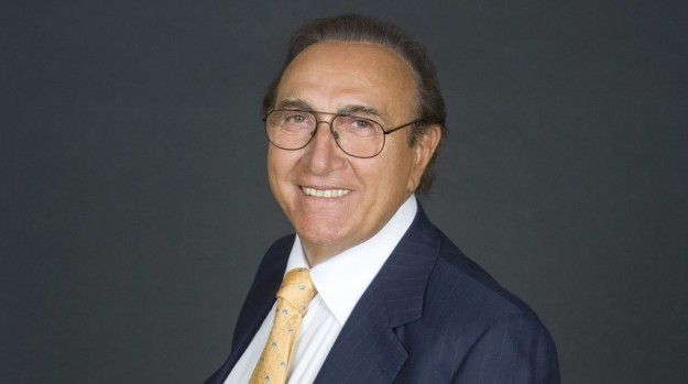 Festival di Sanremo 2014, Pippo Baudo premiato e polemico: ‘Musica senza qualità’