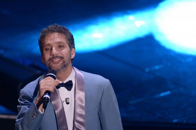 Beppe Fiorello difende la fiction italiana dalle critiche di Saviano: ‘No alle generalizzazioni’