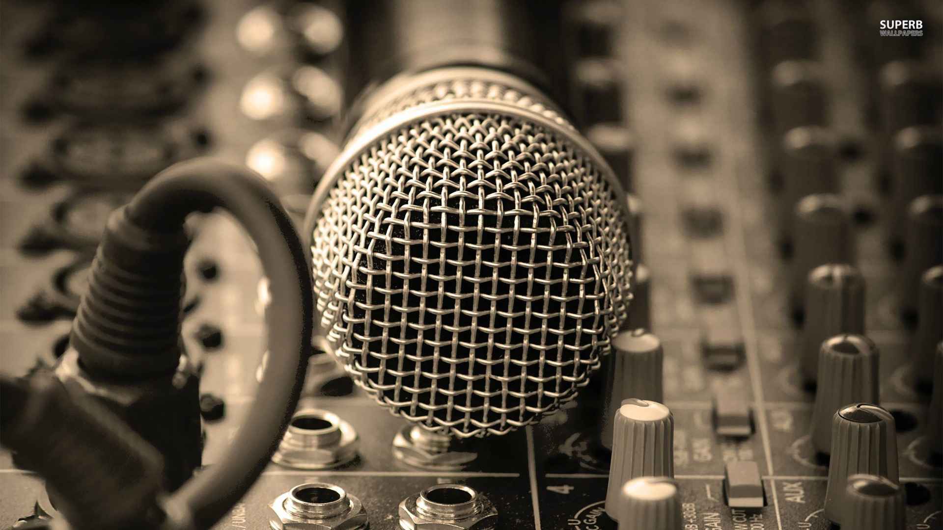 Sanremo 2025, tutti i cantanti e le canzoni in gara